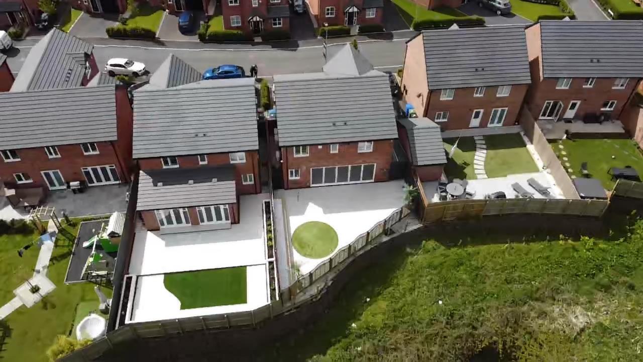 Farm Crescent, Radcliffe, Manchester Pearson Ferrier Estate Agents